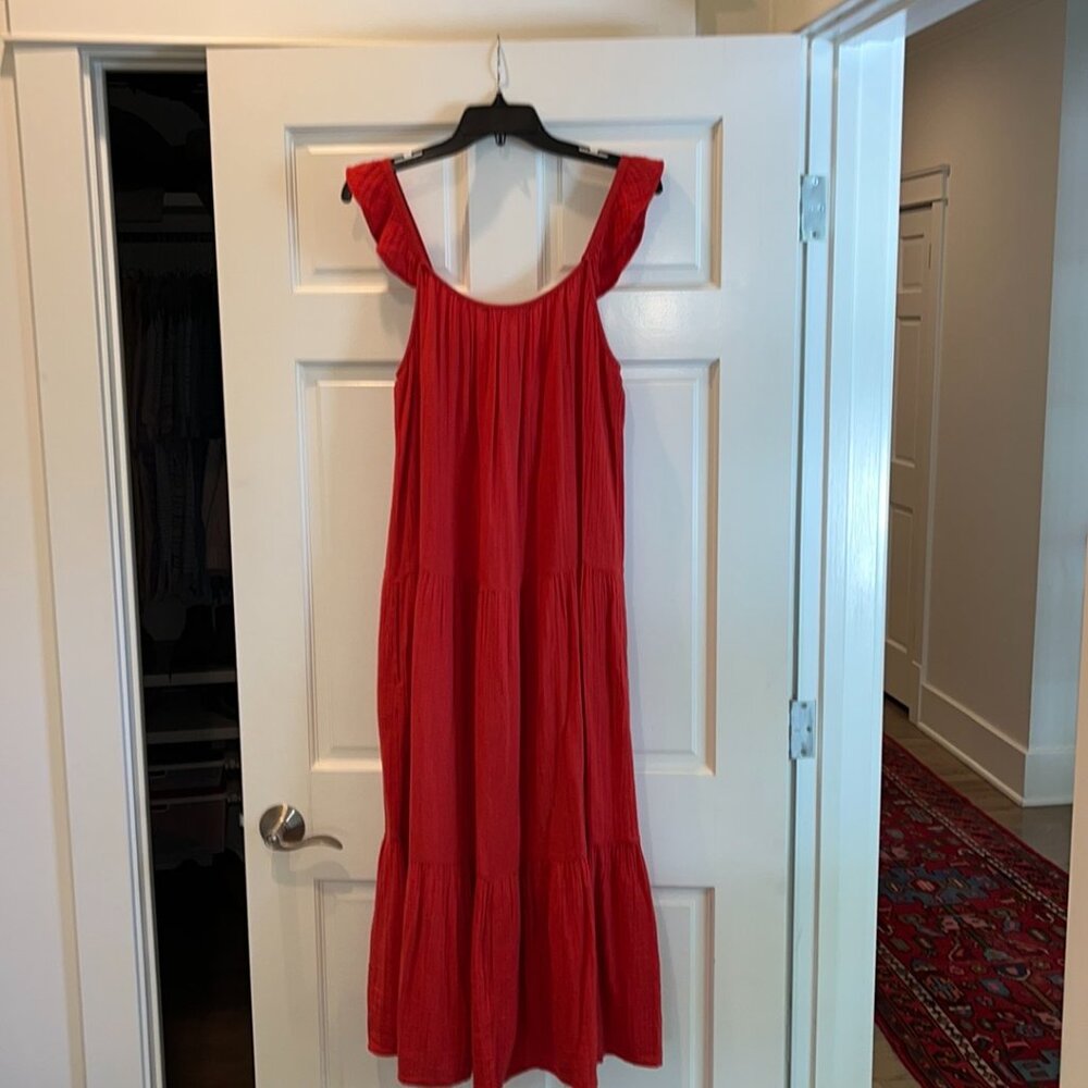 ❤️. XIRENA Rumer Dress. ❤️